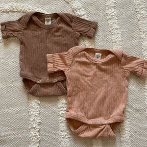 Kate Quinn Bundled Set Ribbed Onesies